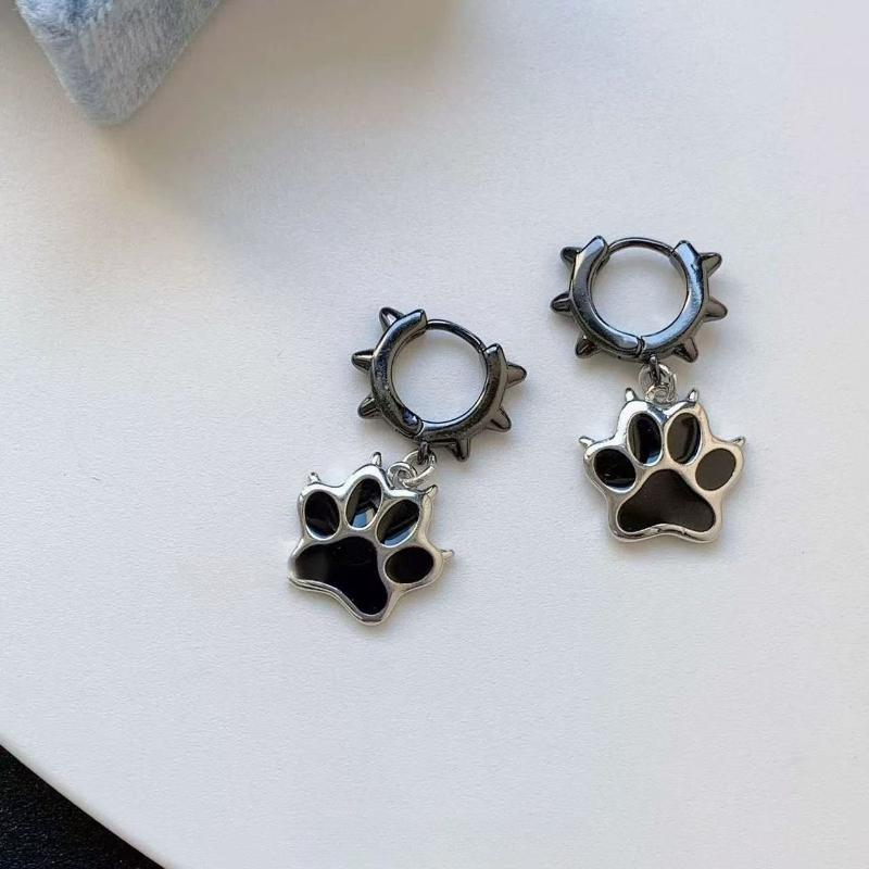 Goth Jewelry Beads Rivets Drop Earrings Grunge Rock Accessories Punk Earrings Women Cool Korean  Earrings