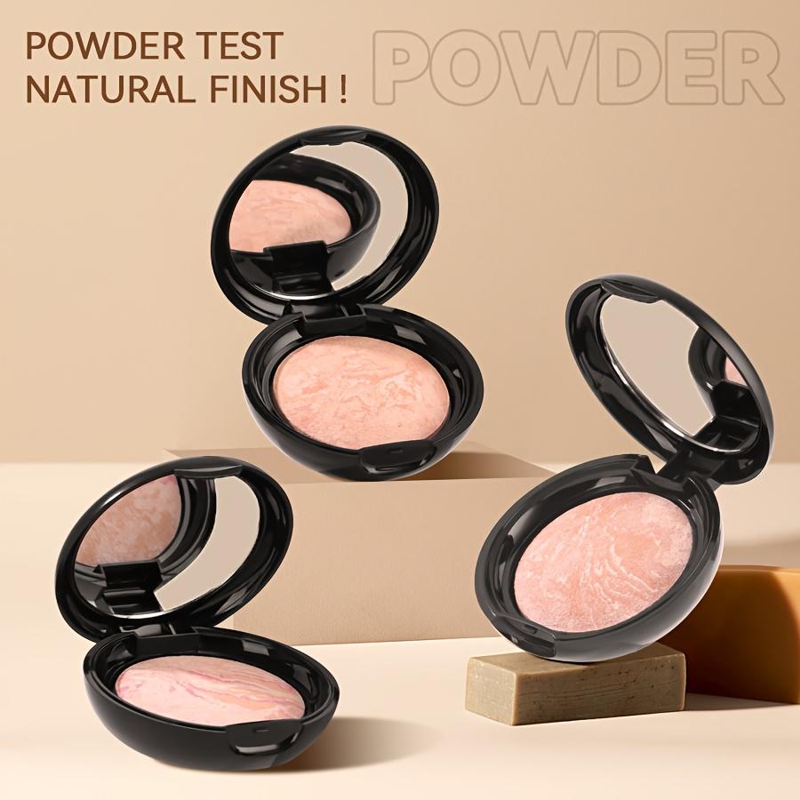 Le fond de teint en poudre crée un maquillage longue tenue pendant 24 heures. Disponible en trois teintes, il s'adapte intelligemment aux tons de peau