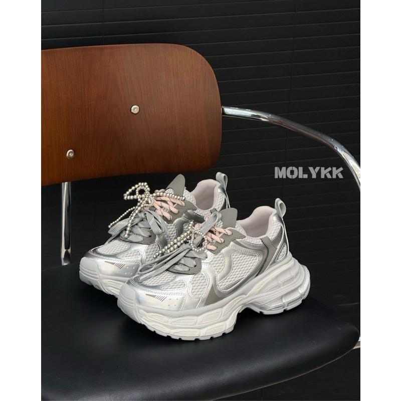 

Pearl butterfly dad shoes women s tide early spring new retro platform niche muffin casual sports shoes 39 срібний