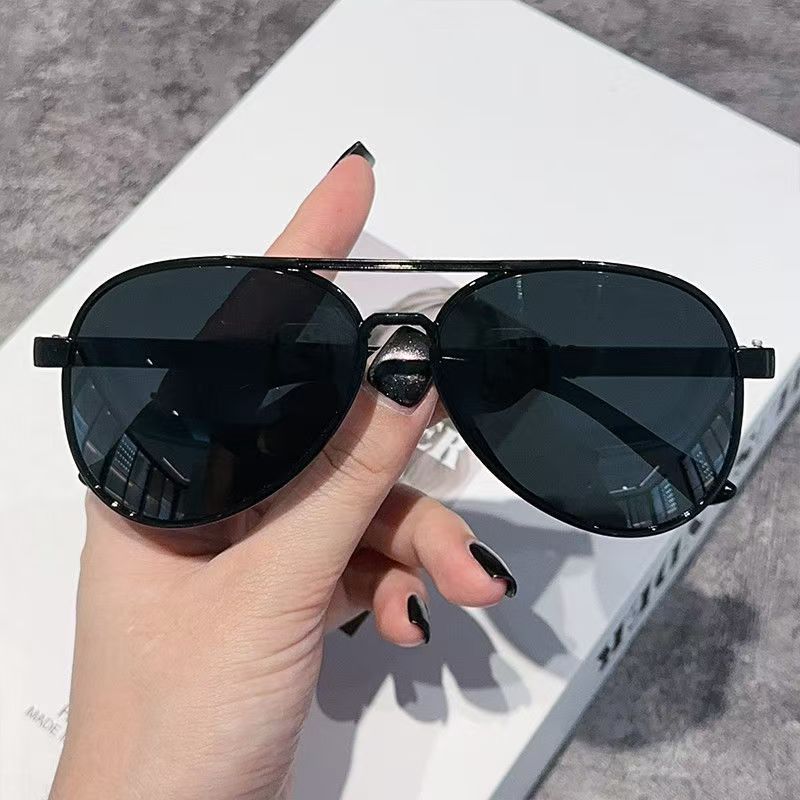 New Fashionable Men'S Fishing And Driving Sunglasses Uv Resistant Sun Glasses Classic Pilot Toad Glasses Uv400 Eyewear