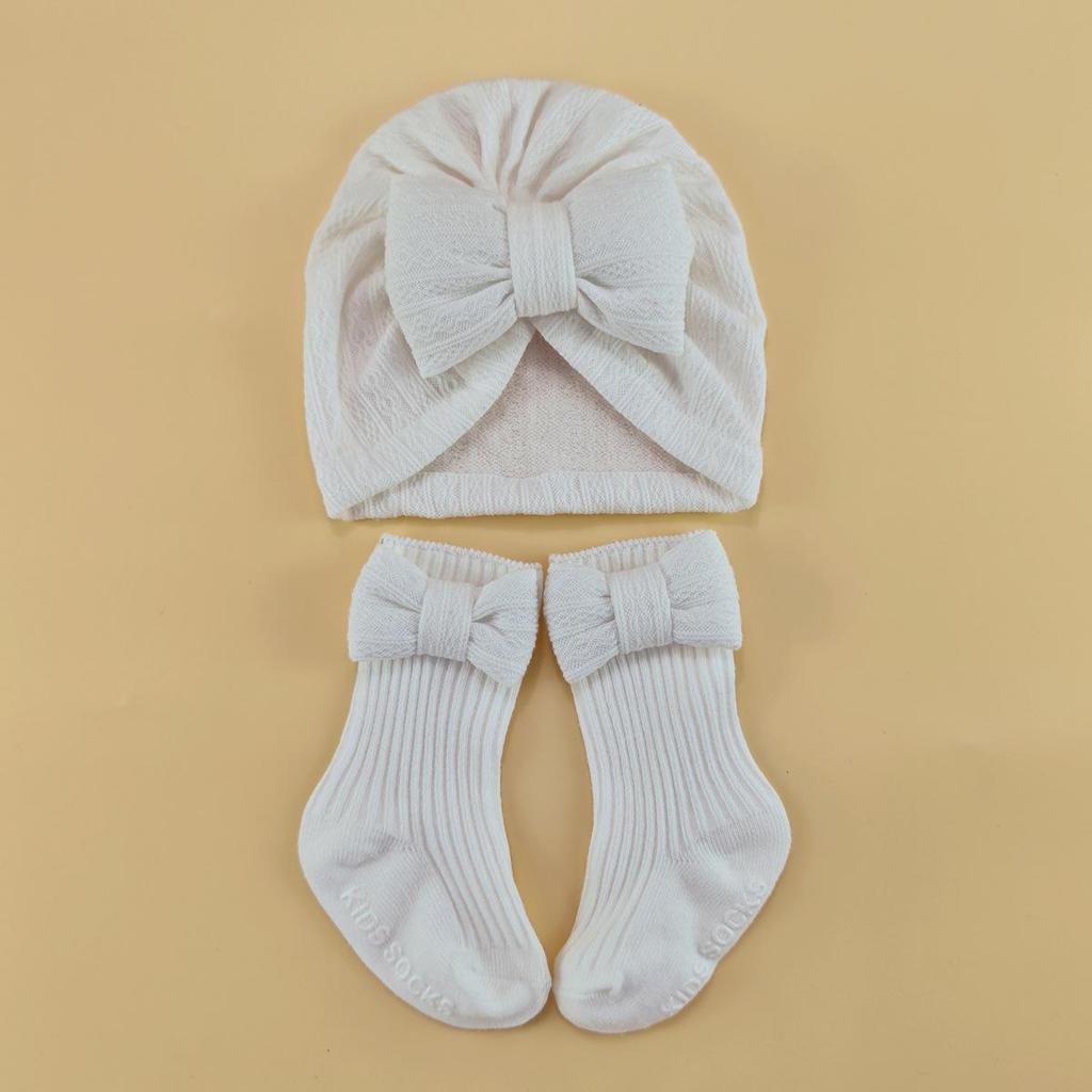 Spring & Autumn Baby Hat and Sock Set with Bow - Newborn Turban and Headband Style