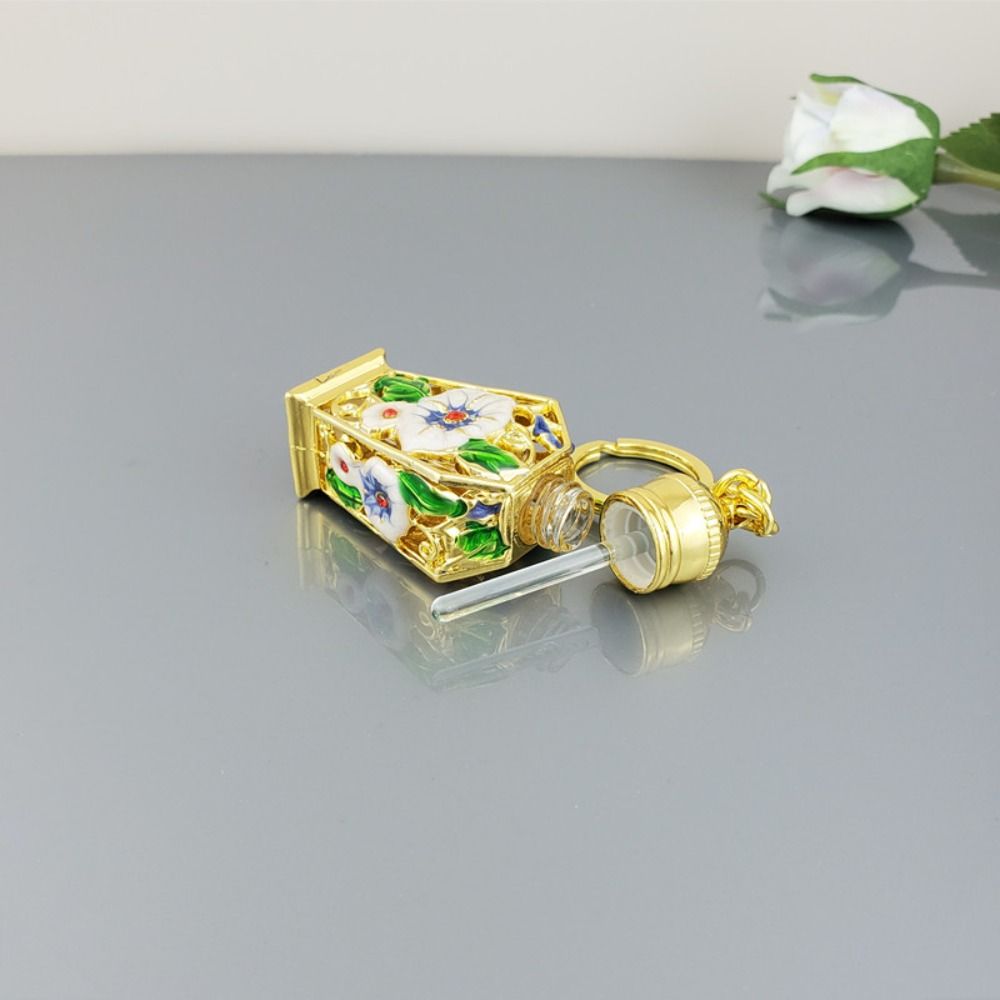 Refillable Bottle Fragrance Bottle Gifts Bottle Pendant Keychain Empty Cosmetics Container Essential Oil Dropper Bottle