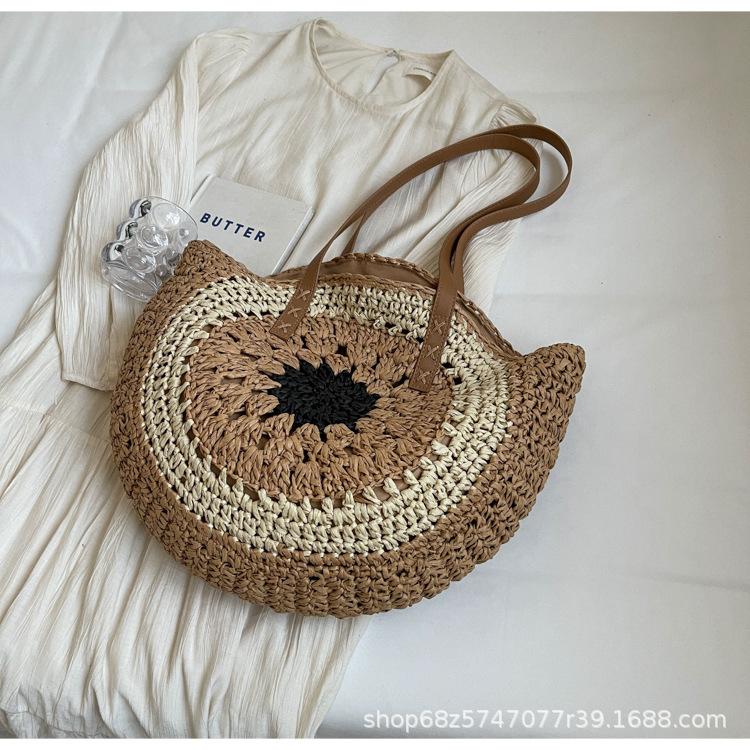 Large-capacity woven straw bag women's 2025 new seaside vacation wind beach bag foreign style underarm shoulder bag tide
