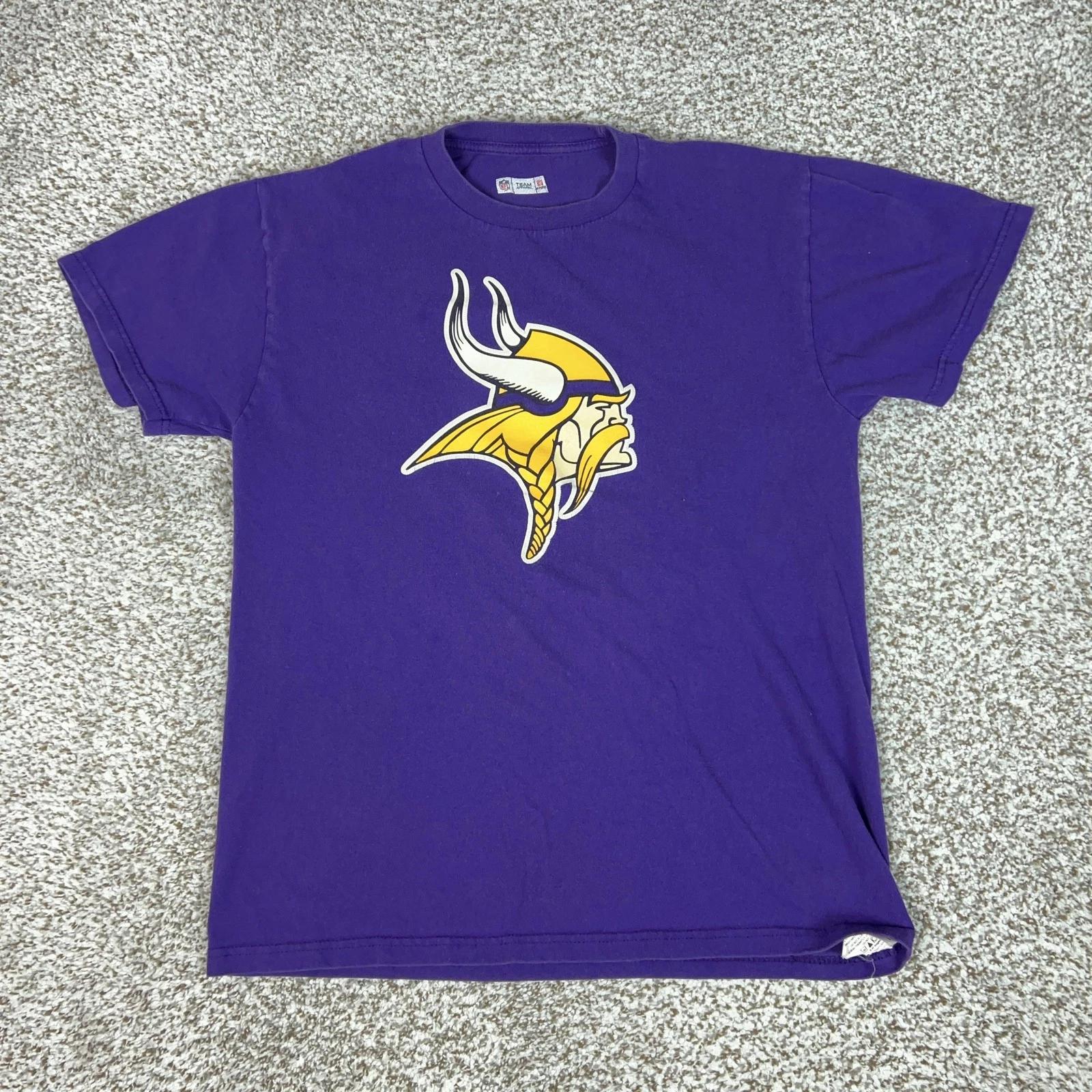 Футболка Minnesota Vikings Мужская Средняя Фиолетовая NFL Адриан Петерсон Логотип NFL S