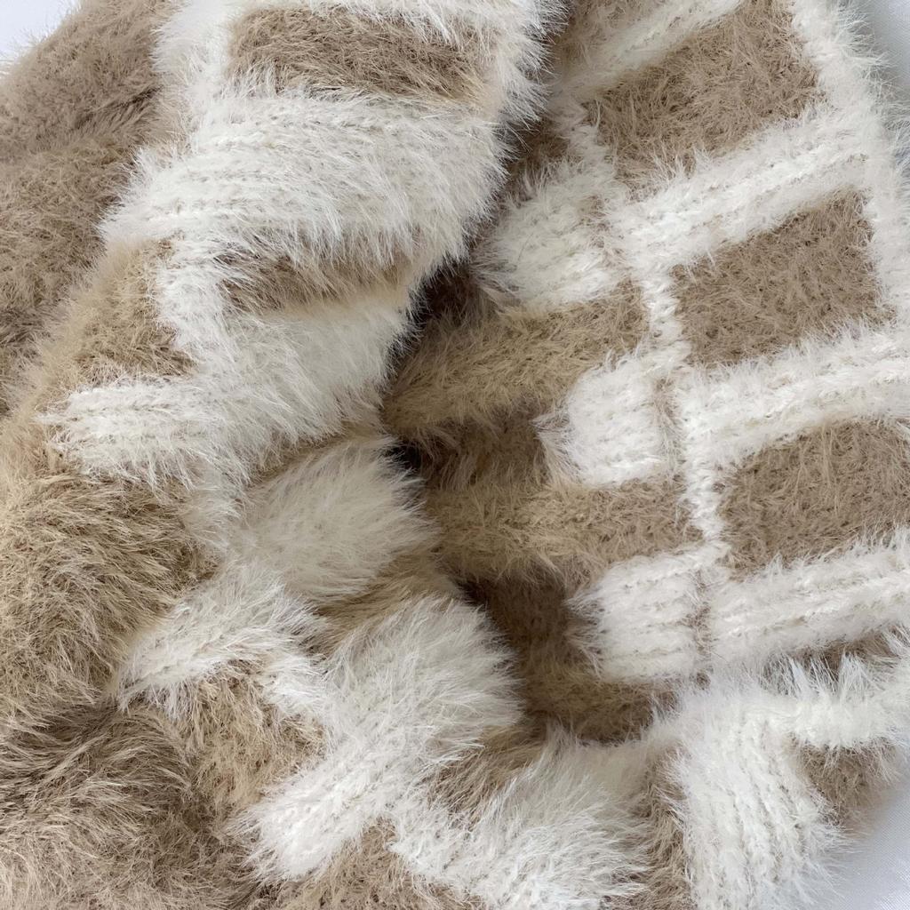 Women's Winter Warm Plush Knitted Hat Korean Style Versatile Big Head Windproof Ear Protection Wool Hat