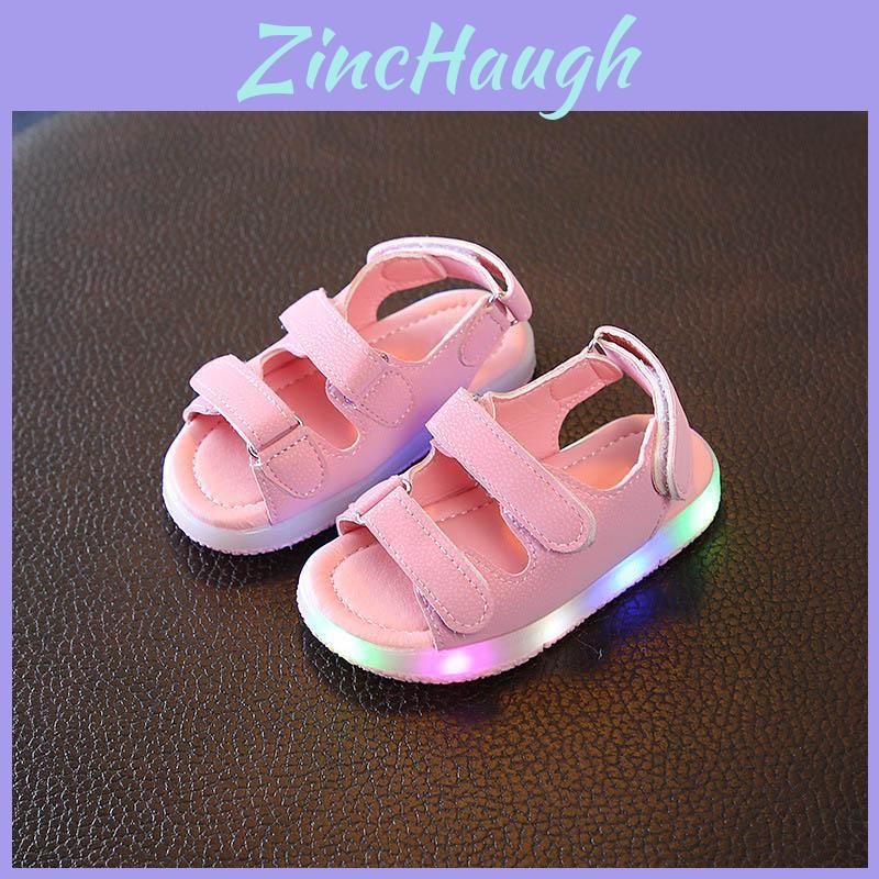 Adorable Children Casual Flashing Light Sandals With Soft Bottom And Timeless Design