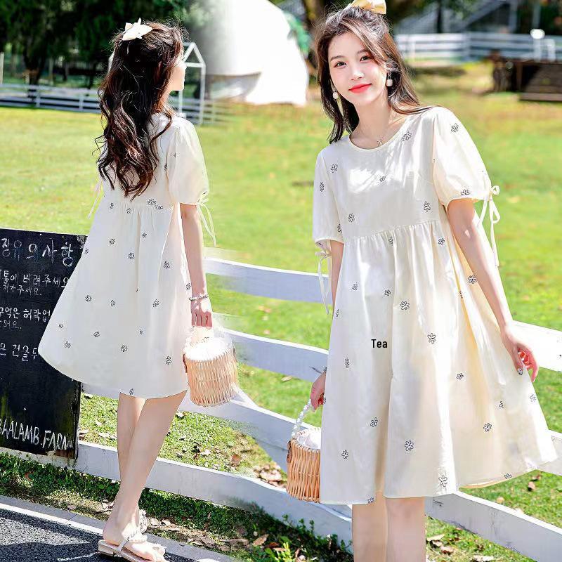 Summer Maternity Print Dress: Stylish Net Celebrity 2022 Collection - Lightweight and Advanced Design.
