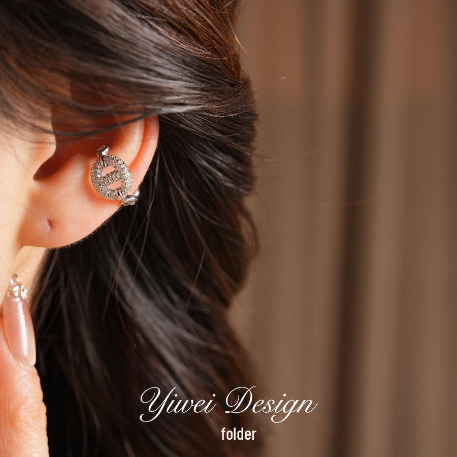 Zircon Pig Nose Fashion No-Pierce Cartilage Clip: Versatile, Cool Style Earring for Women