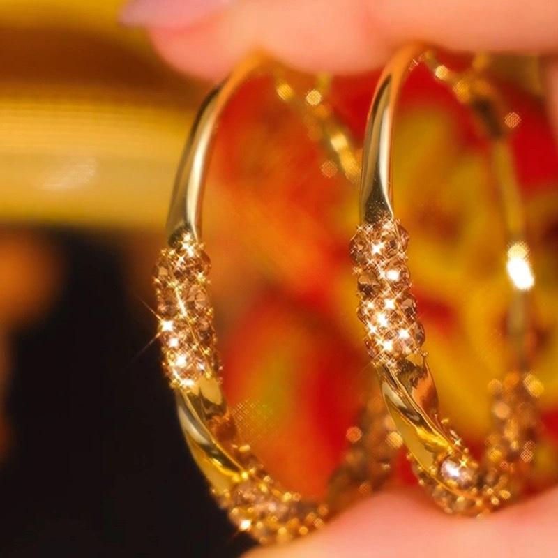 Luxury Diamond Hoop Earrings Large Circle Design with Zirconia Elegant Chic Ear Jewelry for Women