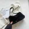 Fashionable Plush Shoulder Bag Functional Interior Suitable for Everyday Use