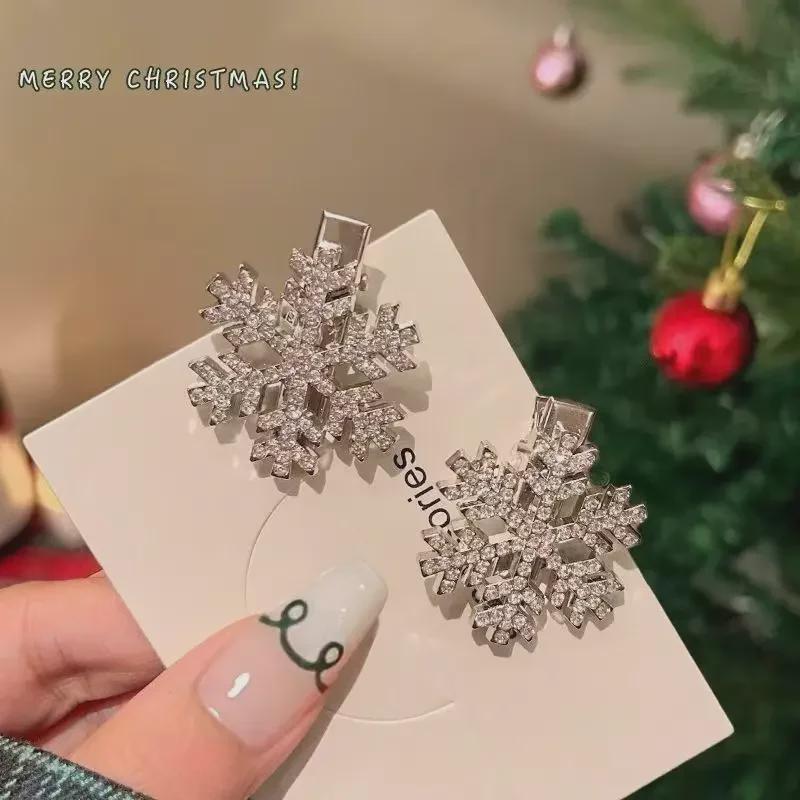 Snowflake Hairpin: Elegant Winter Bangs Clip & Christmas Hair Accessory 2024