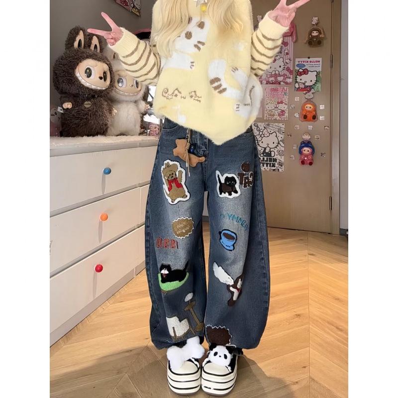 2025 Spring/Autumn Women's Retro Cartoon Embroidered Scimitar Jeans – Loose, Casual Long Pants Trendy Style