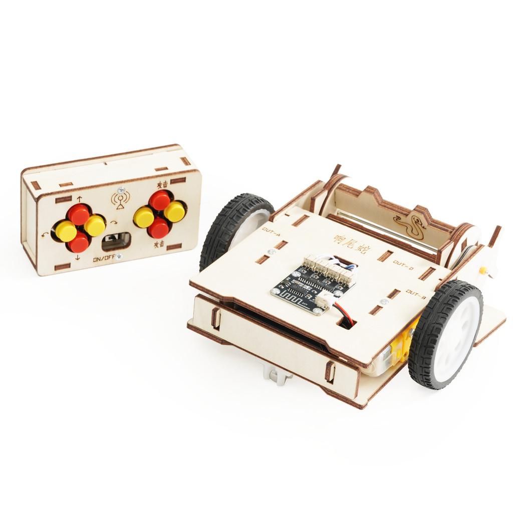 Assembled Remote Wooden Controlled Snake Combat Vehicle With Roller Toy Set