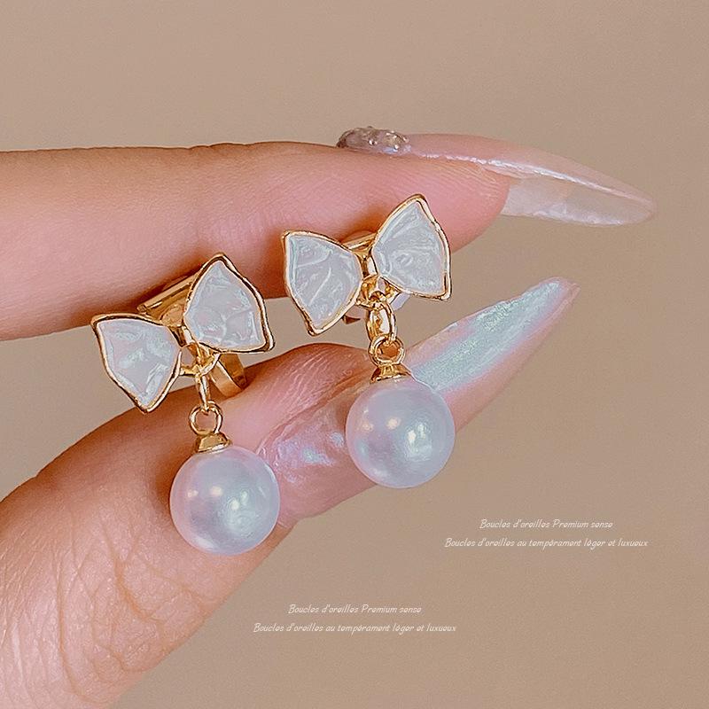 

Элегантные ретро клипсы с жемчужной кисточкой для непроколотых ушей