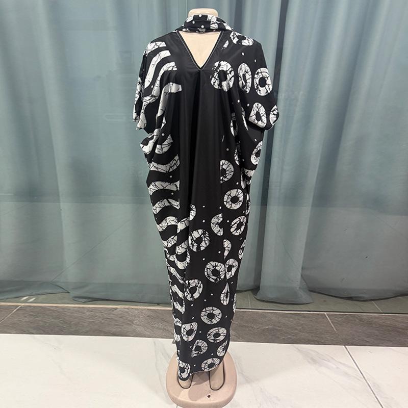 African style print long dress women s 2026V neck loose vacation fashion large size European and American dress One size fits all