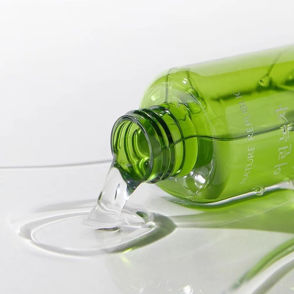 Young Green Tea Mild Toner + Emulsion 2-Piece Set