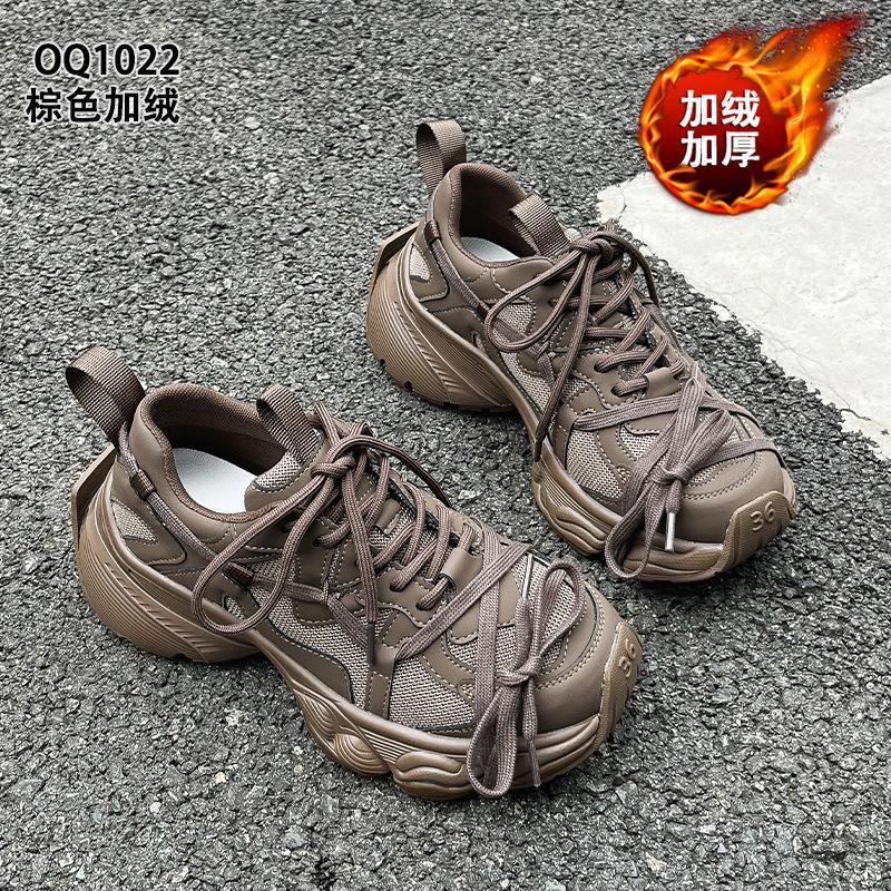Platform dad shoes autumn and winter new retro leather ins trendy European goods velvet casual sports shoes