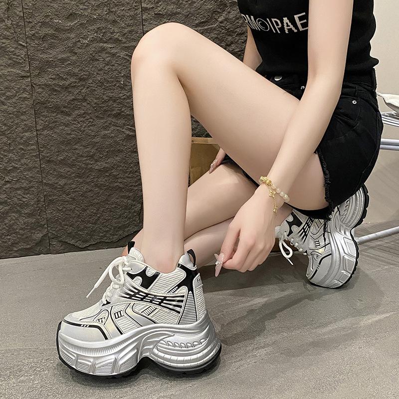 Daddy Shoes Women's Autumn 2025 New Fashion Casual Shoes Casual Sports Shoes Versatile Thick-soled Inner Height-increasing Women's Shoes