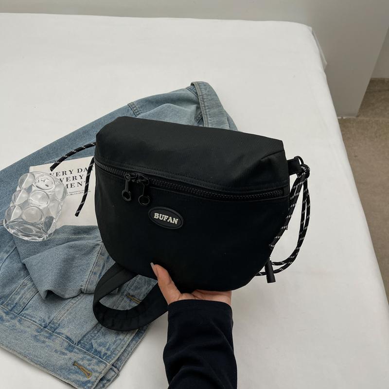 Новинка 2024 года, нейлоновые сумки-мессенджеры, модная сумка для пельменей для женщин, нейлоновая сумка через плечо, сумка в форме полумесяца подмышками, большие сумки на плечо чёрный