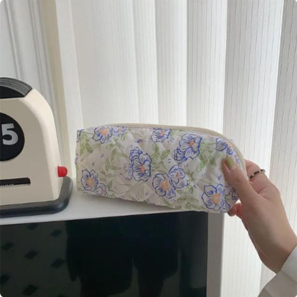 

Korean Version Floral Quilted Cotton Bag Cotton Portable Make Up Storage Bags