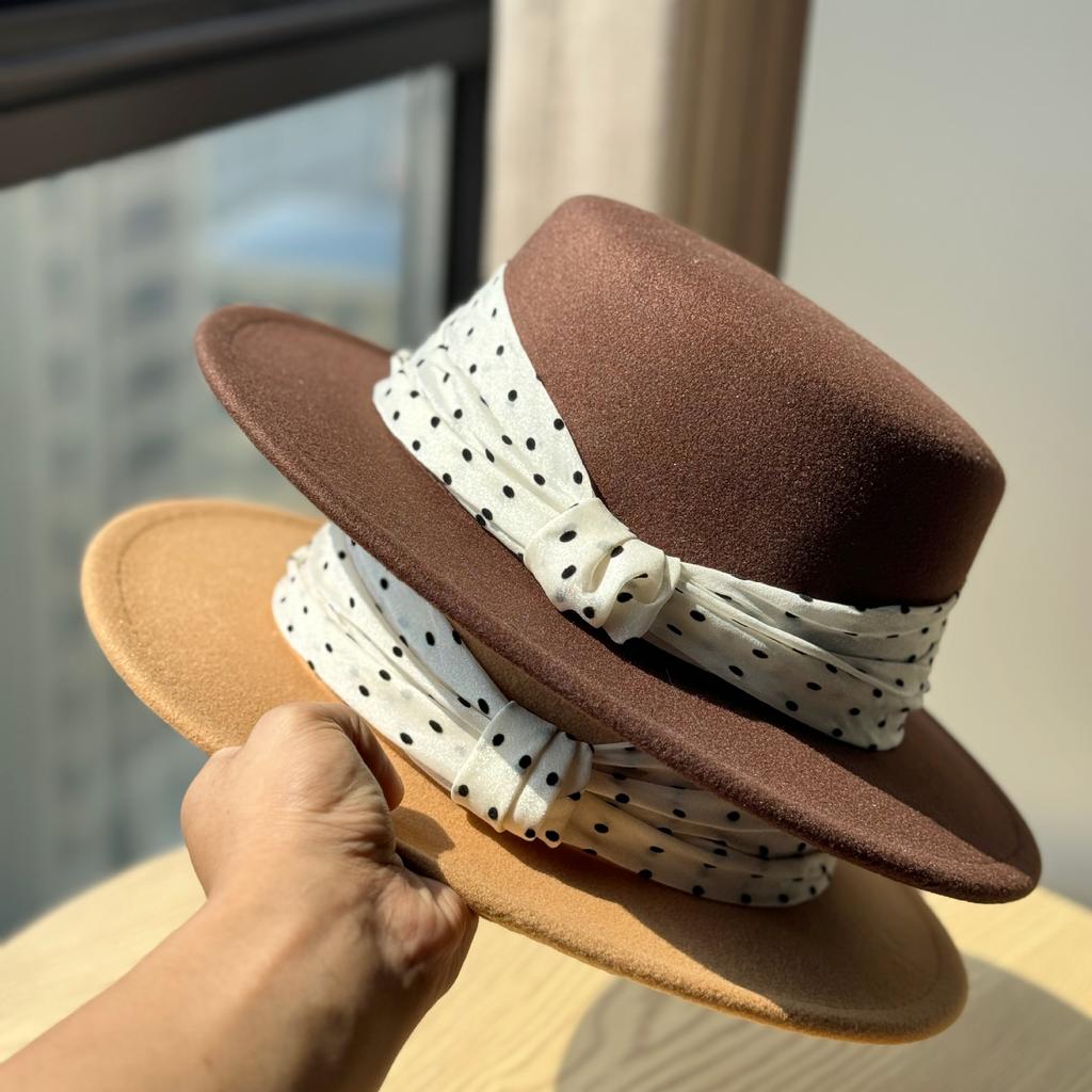 New Polka dot Elegant Flat top Hat for Autumn and Winter High Quality Gold Style Wool Top Hat Showing Face Small Warm Hat for Women
