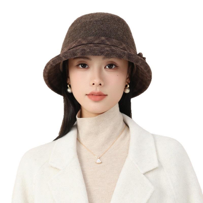Season Hat Female Retro Foreign Style High Quality Bucket Hat Warm Mother Hat Show Washbasin Hat