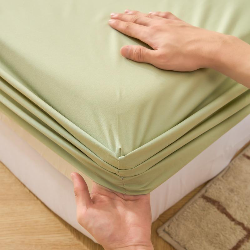 

1PC Waterproof Soft Skin Frosting Solid Color Bed Cap Dust Cover Mattress Cover Sheet 1xPillowcase NOSHEET