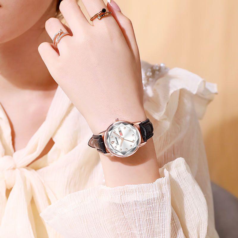 Diamond-Shaped Women's Quartz Watch with Leather Strap, Waterproof, and Suitable for Students and Couples.
