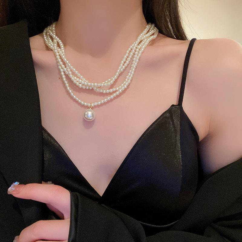 Freshwater Pearl Necklace Simple and Small Versatile Collarbone Chain Ins Style Necklace Decoration for Women