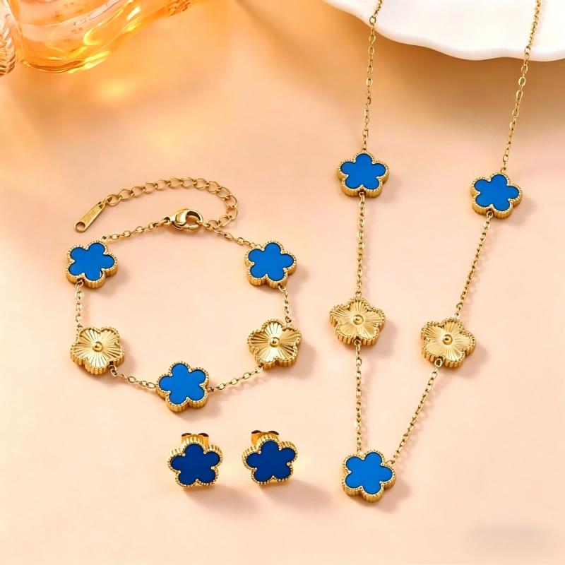 Edelstahl Glück Fünfblättrige Blume Halskette Ohrringe Armband Set für Frauen Freundin Geschenk Schmuck