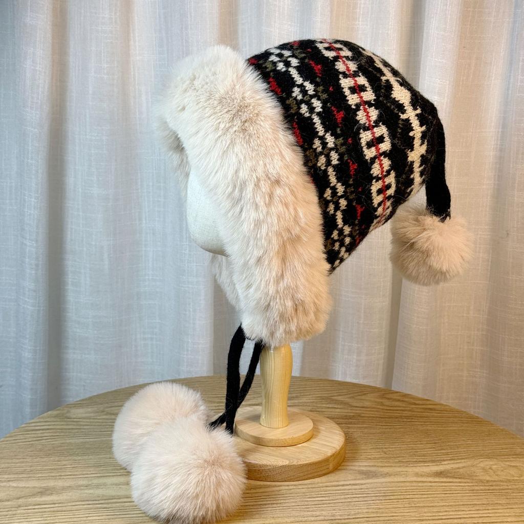 Winter New Style Velvet Warm Ear Protection Lei Feng Hat Fur Ball Pullover Hat Fashionable Korean Style Knitted Wool Hat for Women