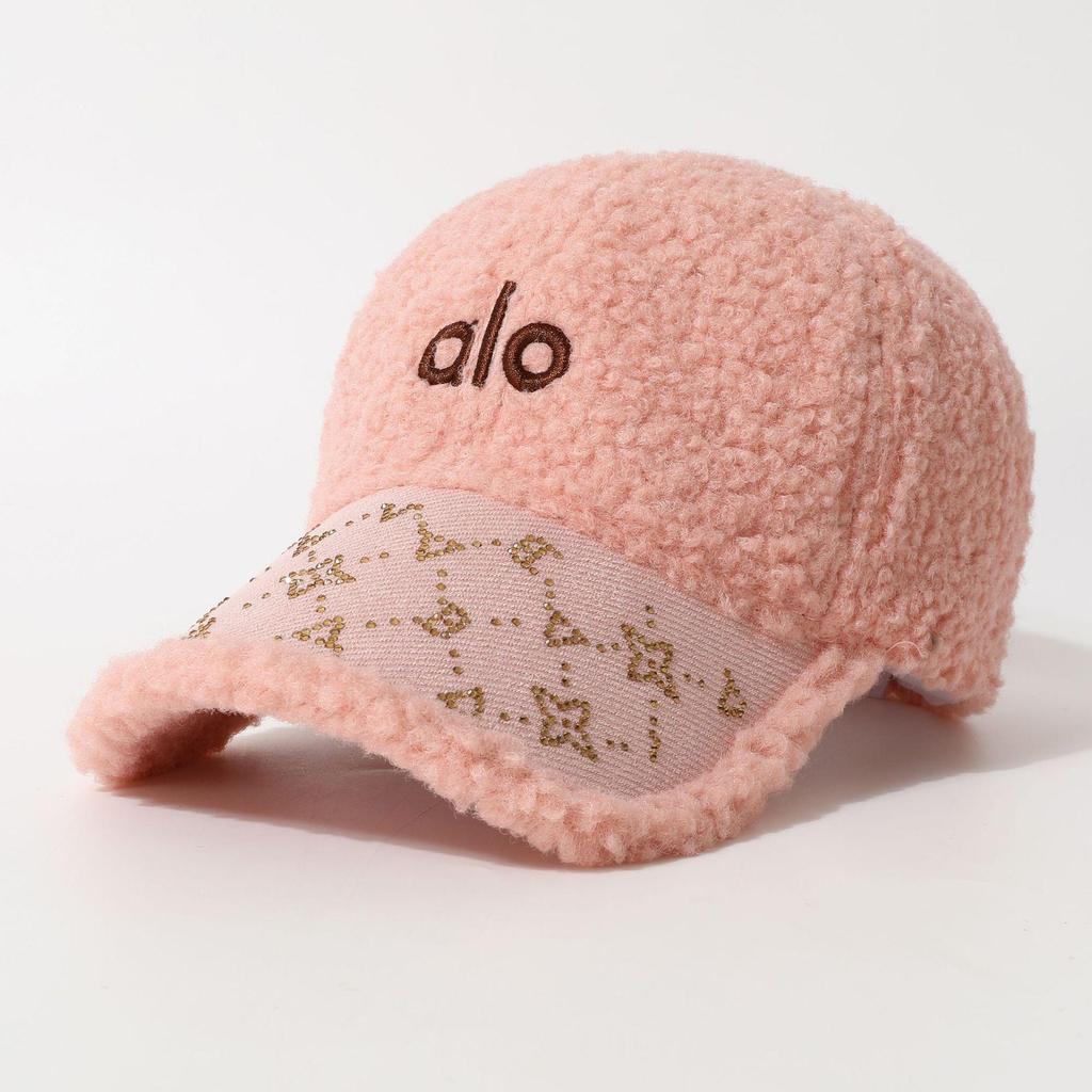 Autumn and Winter Plush Cap Women's Fashion Women's Thermal Baseball Cap Cap Cap