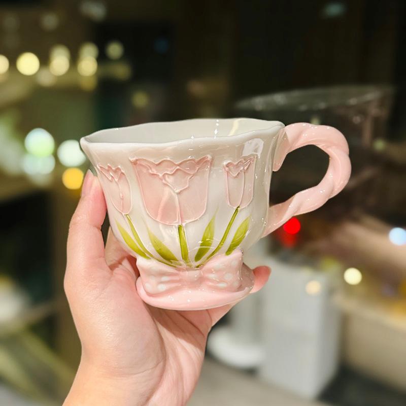 

Personalized and Creative Stacked Embossed Flower Ceramic Mug Pink Girly Heart Household Water Cup Goblet Souvenir 330ml