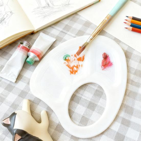 Handheld Color Palette Plastic Makeup Painting Palette Tray Portable Color Mixing Tray for Watercolor