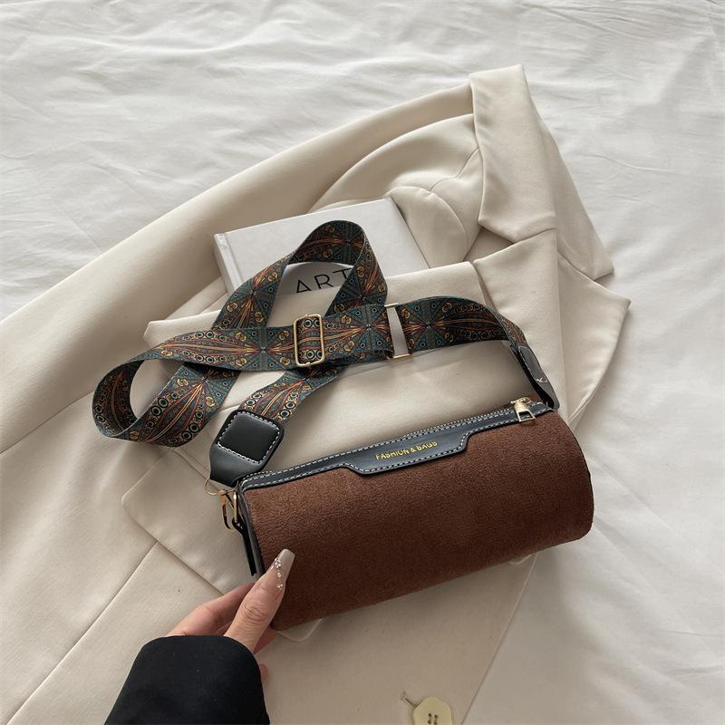 

Cylinder bag women s matte new fashion contrasting color wide shoulder strap shoulder bag versatile messenger bag