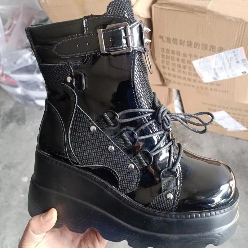 Novo Design Botas Punk Góticas para Motociclista Plataforma Salto Alto Grosso Cano Curto Botina Feminina Cool Salto Anabela Sapatos Femininos Pretos