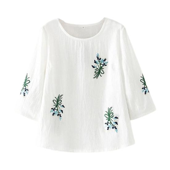 Women Summer T-shirt Flower Embroidery Three-quarter Sleeve Loose Plus Size Round Neck Match Pants A-line Breathable Retro Spring Summer Top Women