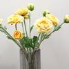 2-köpfiges künstliches Kamelien-Blumenarrangement Realistische Seiden-Kunstpflanze für nordische Wohnzimmer-Dekoration Elegantes Geschenk für Pflanzenliebhaber
