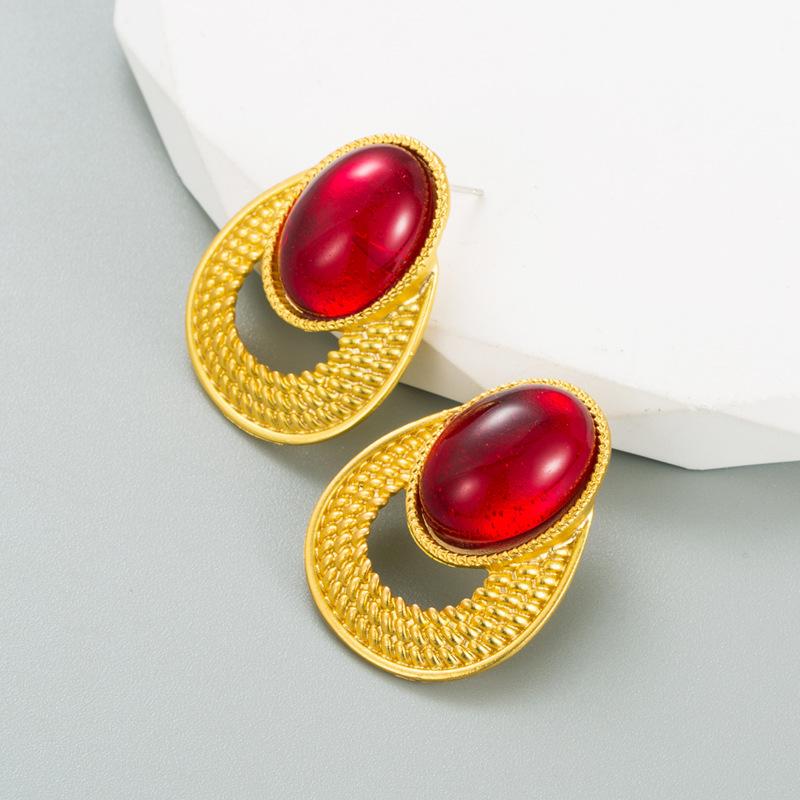 Frauen Retro Ohrstecker Titan Stahl Legierung Anhänger Ohrringe Acryl Harz Ellipse Perle Geometrische Ohr Ornamente