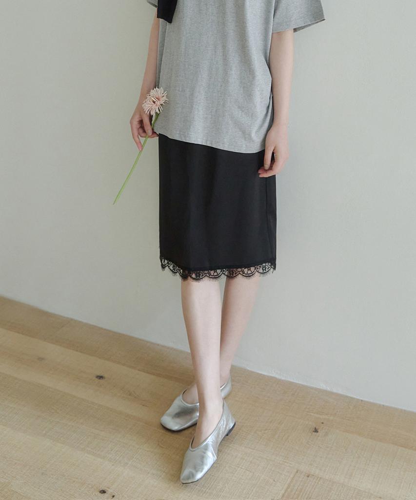 Rob Rob Lace Fluid Satin Skirt (2 Colors)