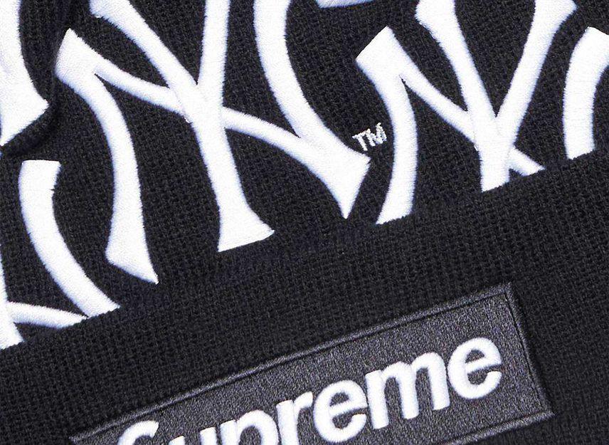 Supreme Berretto New York Yankees New Era Box Logo Blu Navy