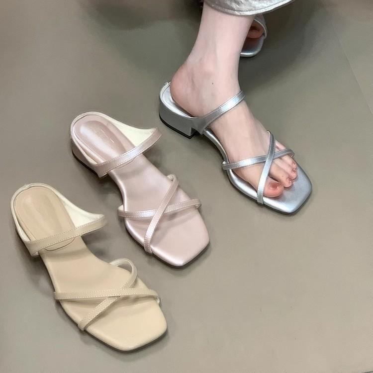 Soft leather version~ French gentle cross with open-toed sandals women's summer temperament square head fashion niche one-word slippers