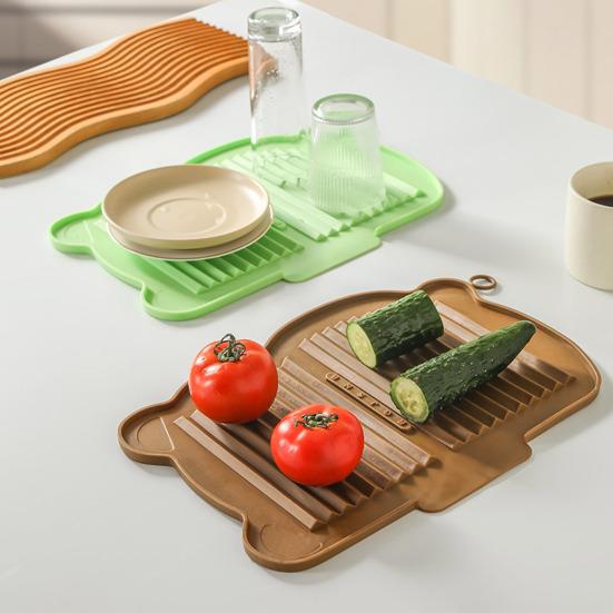 Silicone Dish Drying Mat with Non-Slip Base Heat-Resistant Drainage Rack for Kitchen Countertop Foldable Insulation Pad for Sink Table Use