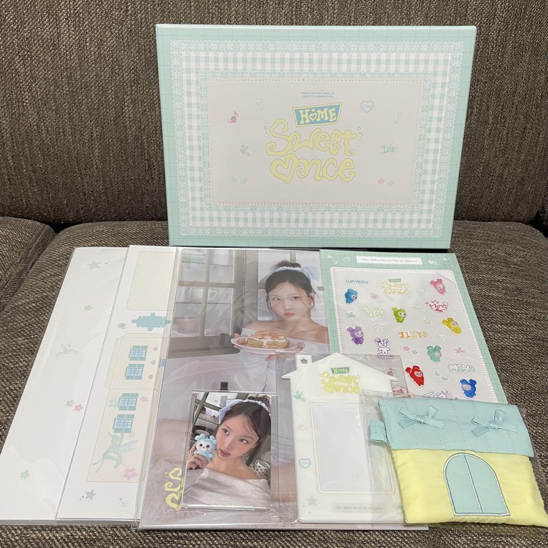 

[БУВШИЙ У ВЖИВАННІ] TWICE ONCE 5-го покоління Бонус за членство у фан-клубі Лімітоване видання