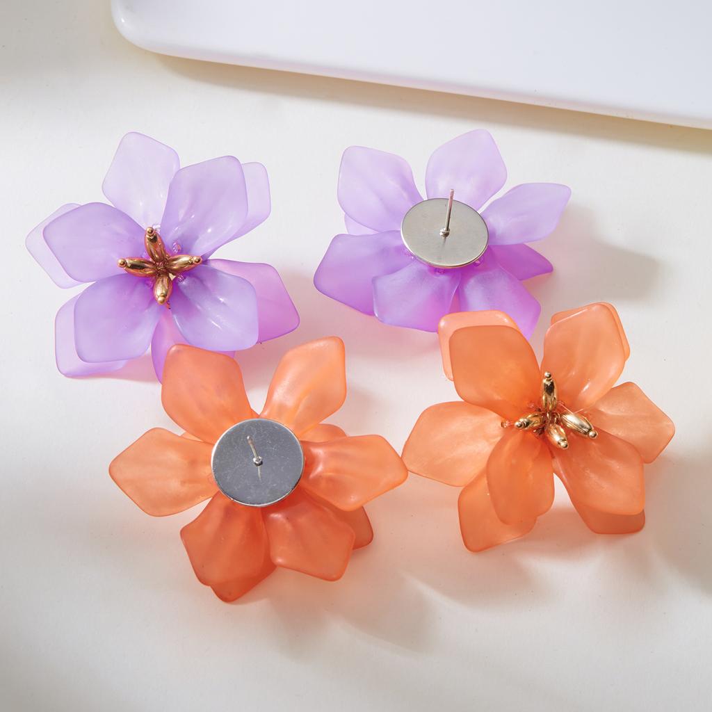 Dainty 3D Large Colorful Petal Stud Earrings for Women Girl Hyperbole Acrylic Flower Charm Earrings Party Aesthetic Zircon Gift