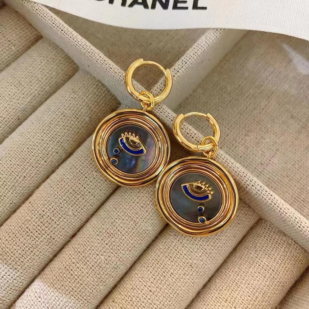 Medieval Baroque Pearl Earrings French Oil Painting Frame Flower Stud Earrings Court Style Light Luxury Retro Literary Earrings