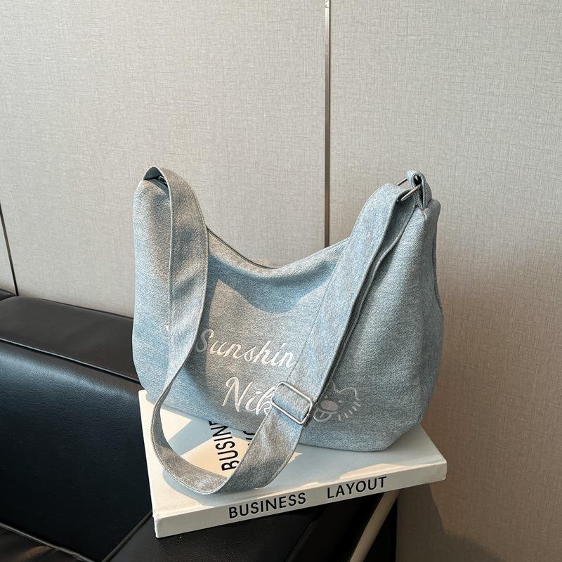 Casual letter large-capacity bag women's new fashion tote bag versatile shoulder messenger bag