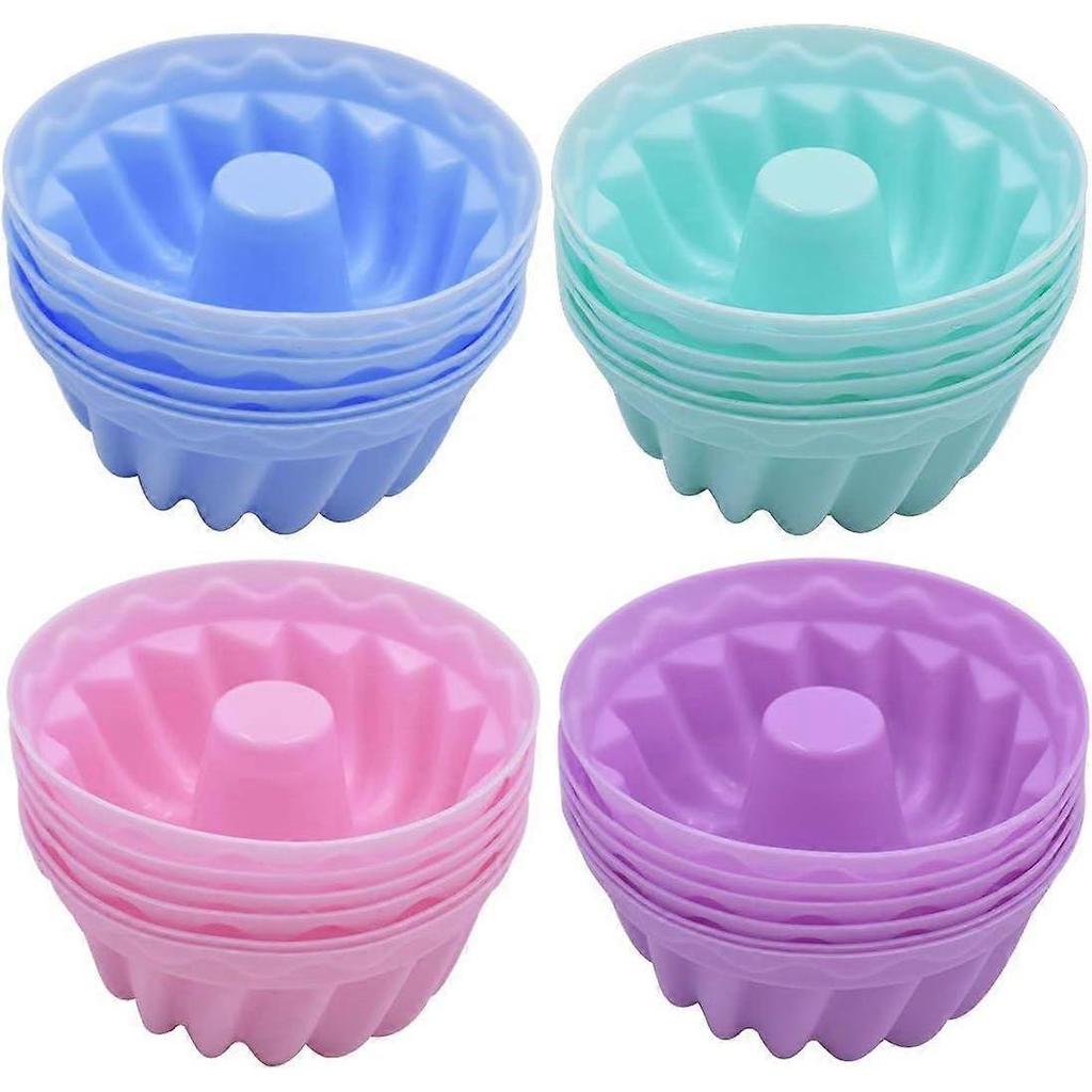 Tizzy Set of 24 reusable and non-stick silicone cupcake molds