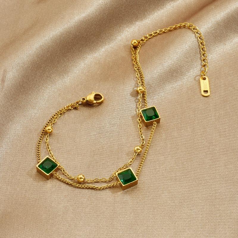 Gold Plated Double Layer Bracelet with Square Green Zircon, Vintage Emerald Charm Chain for Women, Dainty Elegant Daily Jewelry