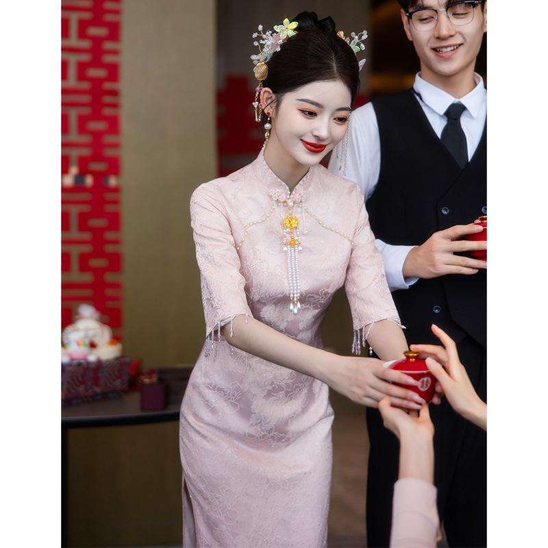 Cheongsam chinezesc roz modern: Rochie de Mireasă, Logodnă și Seară 2025